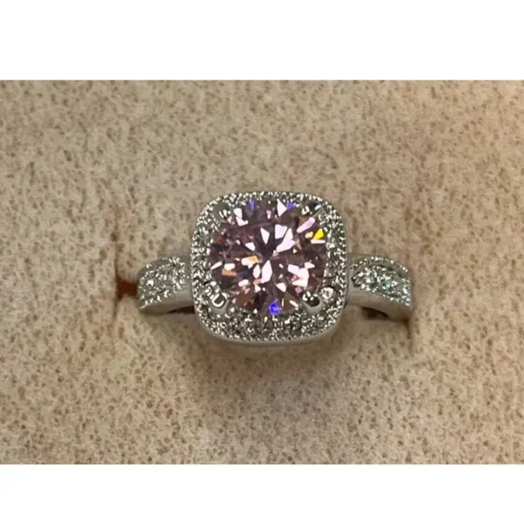 Swarovski Elegant Silver and Pink Ring